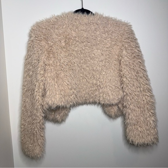 Women's Cream Faux Fur Jacket - Picture 4 of 5
